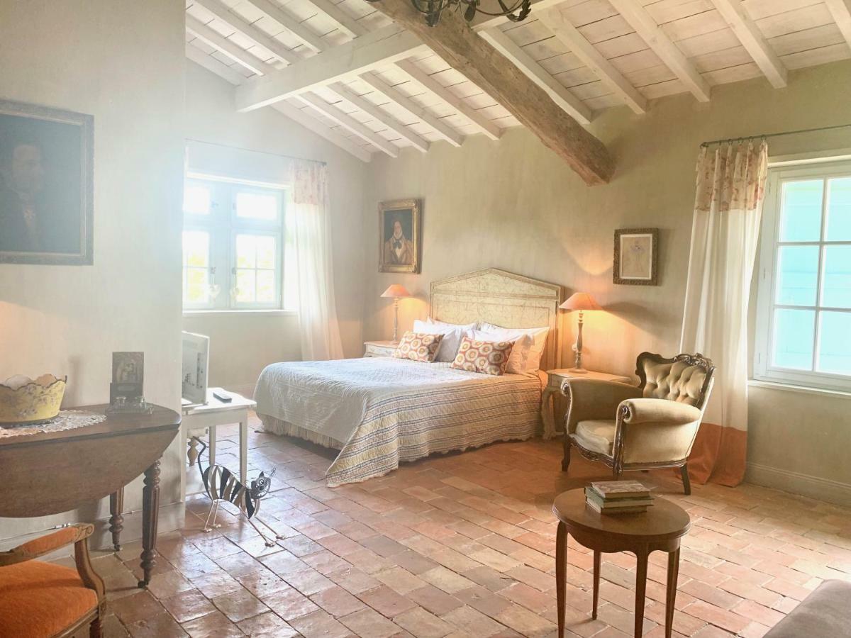 Les Volets Bleus Bed and Breakfast Arcangues Buitenkant foto